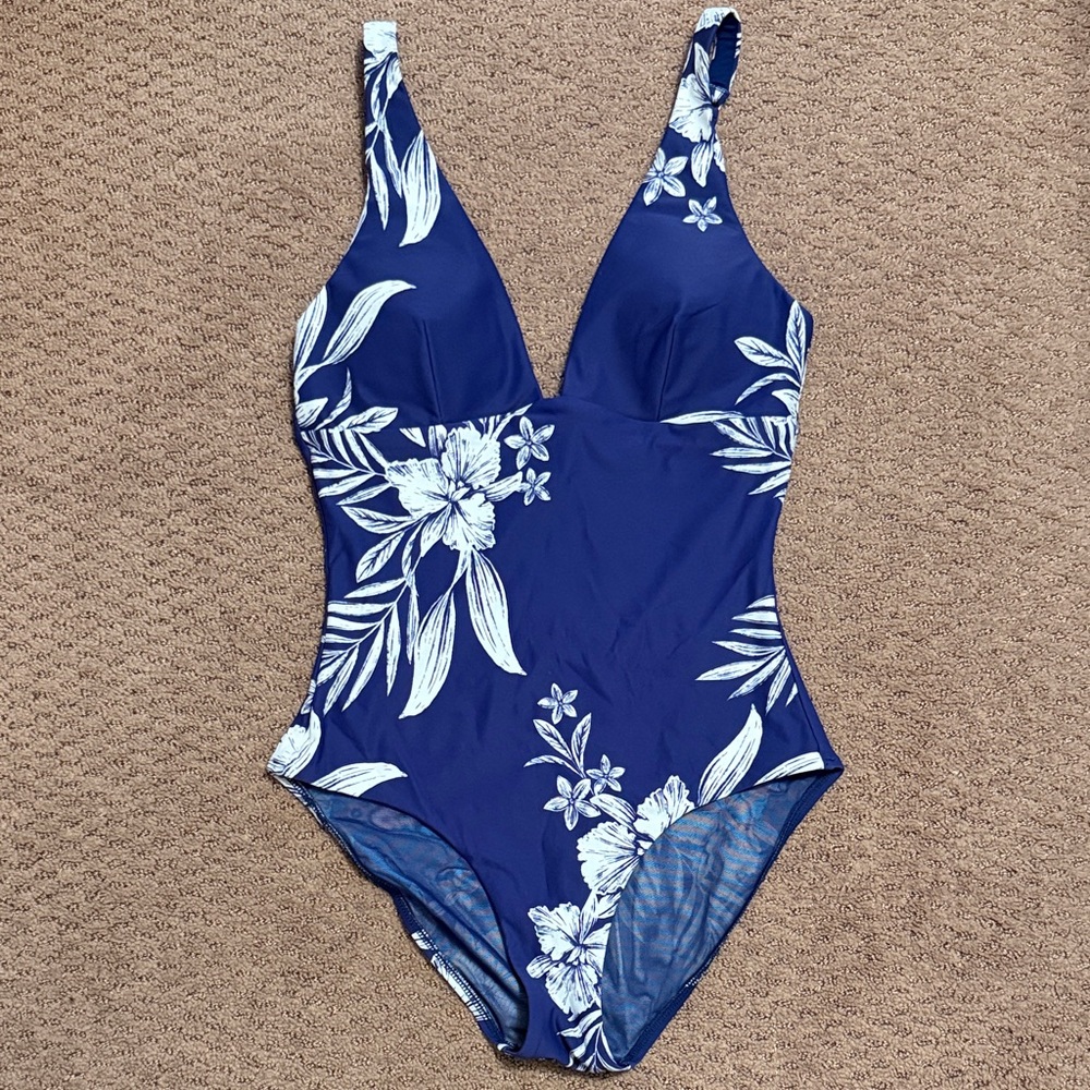 NWT Sea Level swim aloha one piece